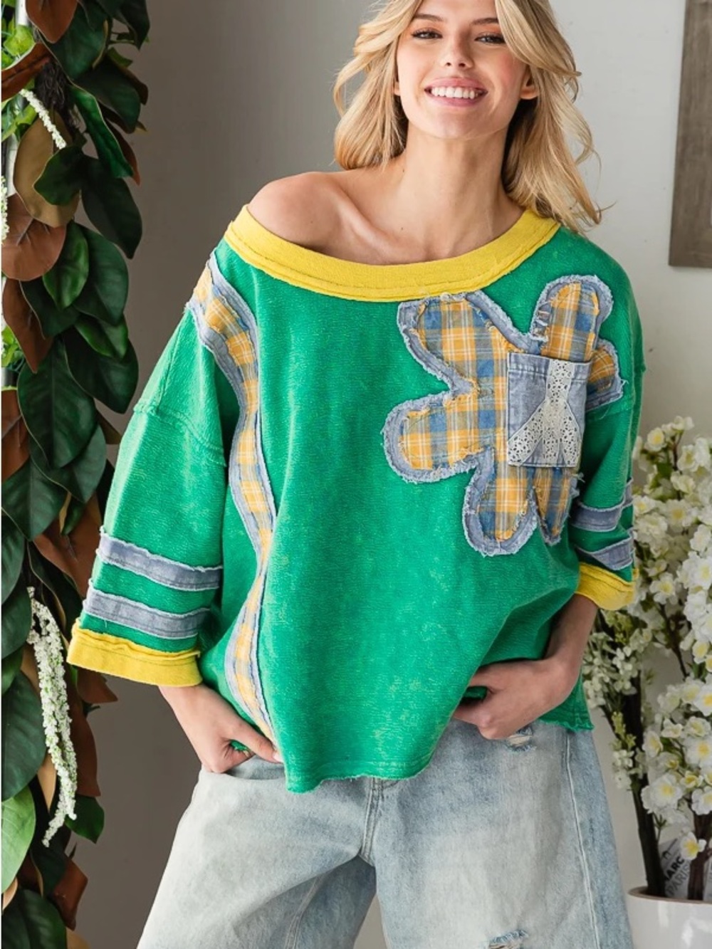Oli & Hali Washed Flower Patchwork Knit Top Peace Sign Small